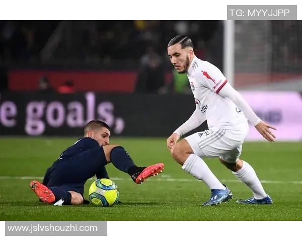 哪些知名足球球星曾因挥霍无度从巨富跌落至最穷境地